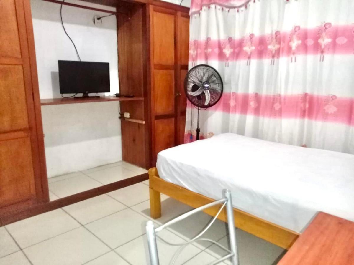 Hospedaje Casa Amazonica 이키토스 외부 사진